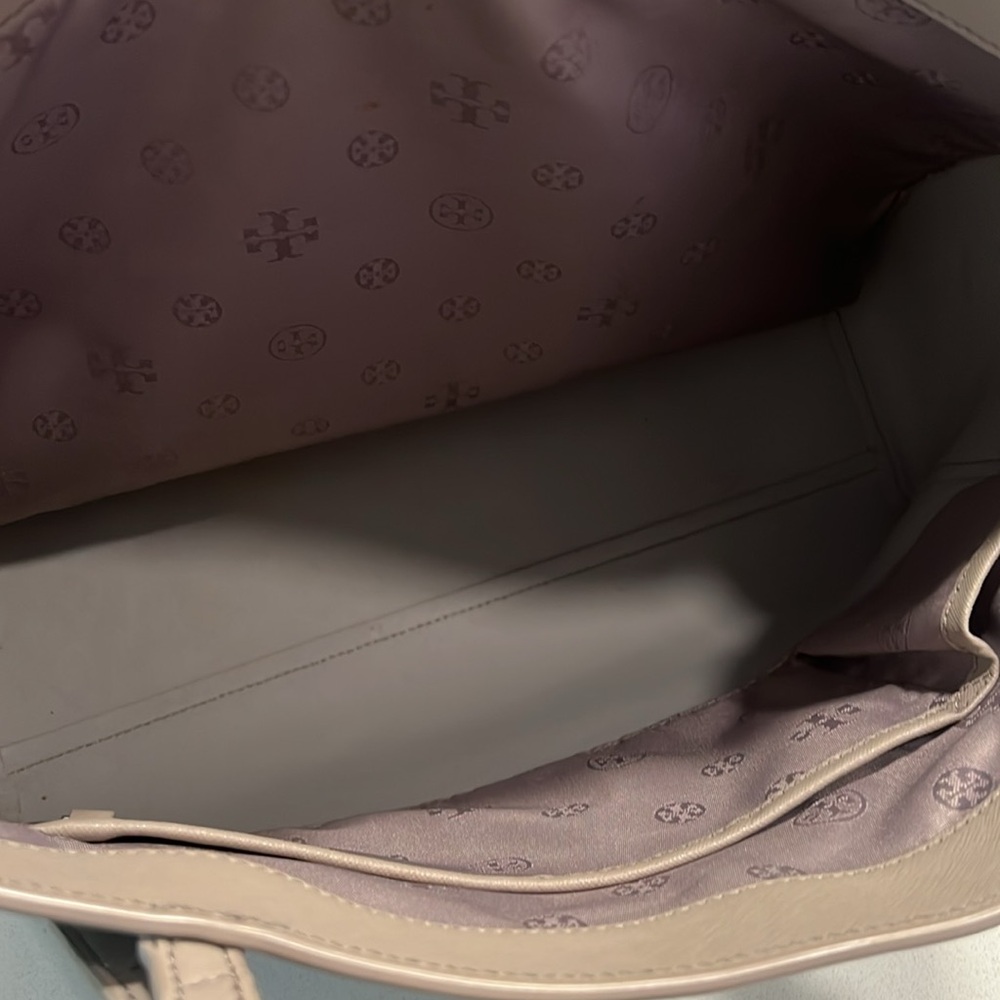 Tory Burch Emerson Saffiano Leather French Grey Buckle Tote Shoulder Bag - Picture 3 of 14